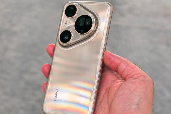 HUAWEI Pura 80 Ultra: тяжелый и странный смартфон с отличными камерами 