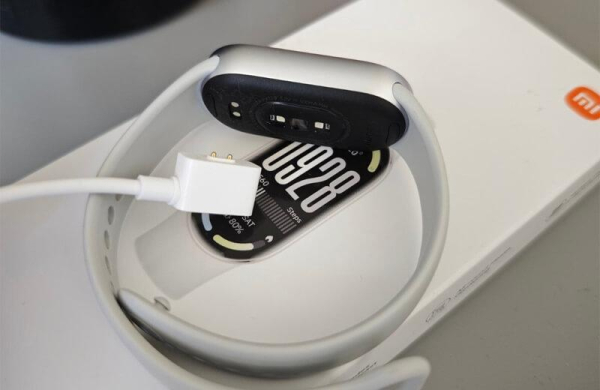 Обзор Xiaomi Smart Band 10: следующего дешёвого фитнес-браслета для активного образа жизни Обзор Xiaomi Smart Band 10: следующего дешёвого фитнес-браслета для активного образа жизни