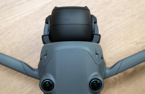 Обзор DJI Mavic 4 Pro: нового эталона среди квадрокоптеров со съёмкой 6K-видео Обзор DJI Mavic 4 Pro: нового эталона среди квадрокоптеров со съёмкой 6K-видео